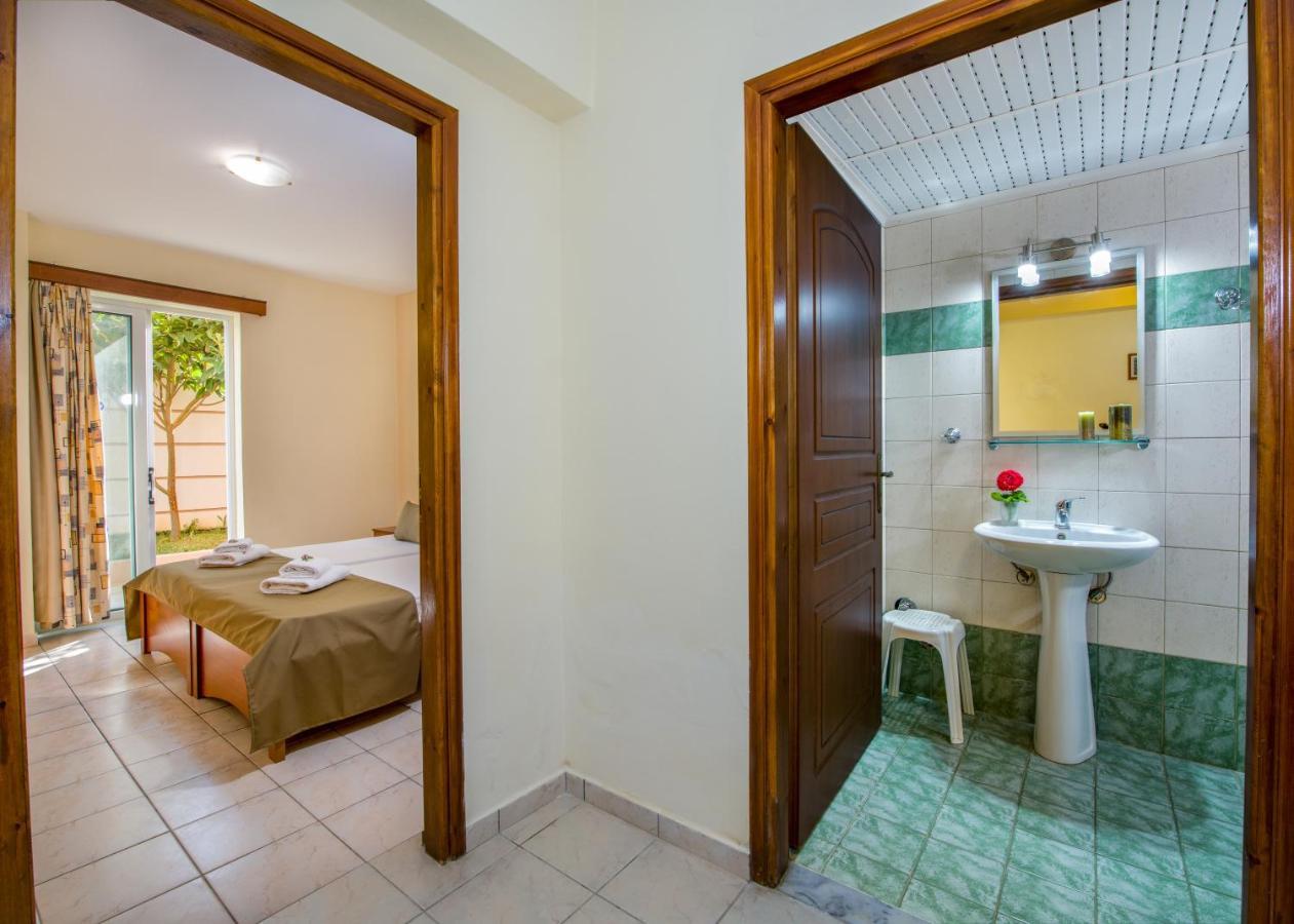 Dias Hotel Apartments Agia Marina  Luaran gambar